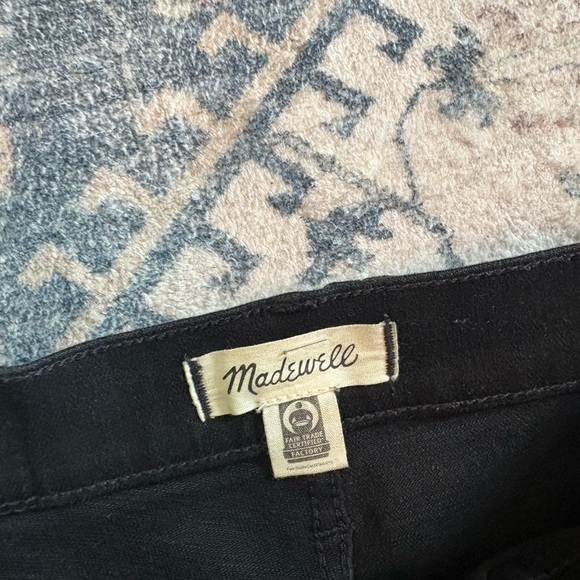 Madewell The Perfect Vintage Wide-Leg Jean in Rinse Black - Picture 3 of 7